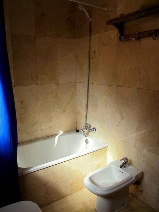 דירות טריפה Sea Views / Fabulous Attic / Fast Fibre Optic מראה חיצוני תמונה