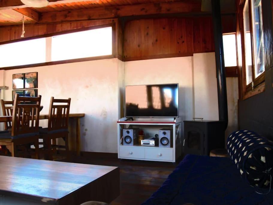 דירות טריפה Sea Views / Fabulous Attic / Fast Fibre Optic מראה חיצוני תמונה